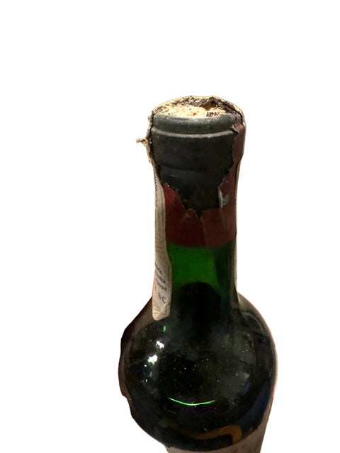 Bordeaux zámek Montbrun Margaux 1966