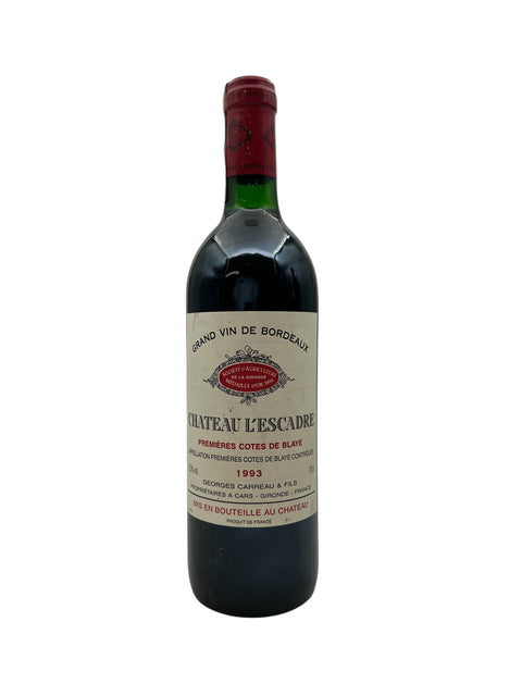Flaske af Chateau l'Escadre rødvin fra 1993