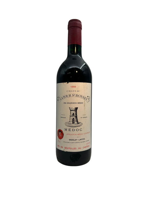 Flaske af Chateau Latour St Bonnet 1988 rødvin fra Médoc